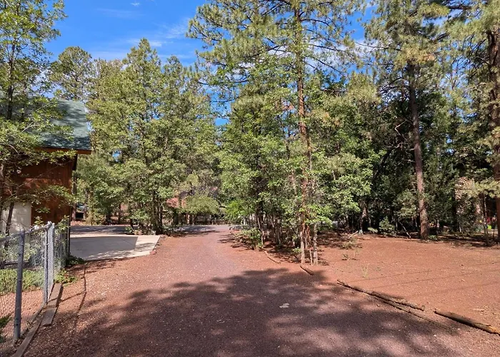 Holiday home Charming Log In Tall Pines W Large Deck