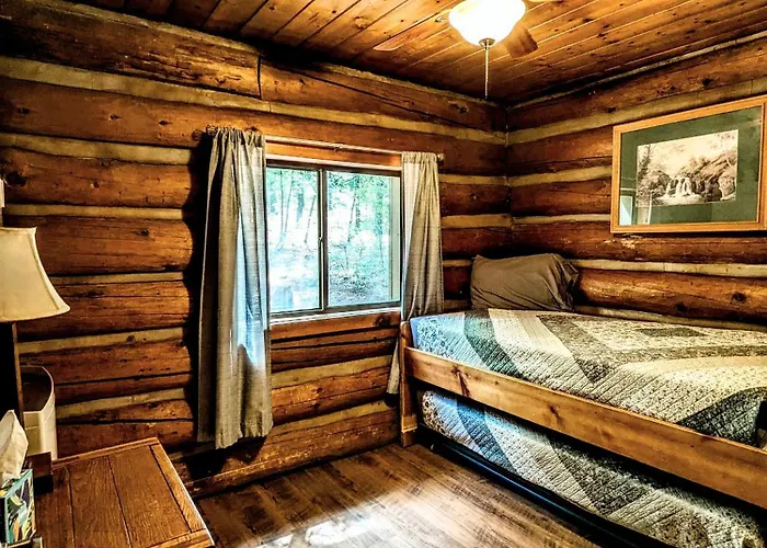 Charming Log In Tall Pines W Large Deck Pinetop-Lakeside
